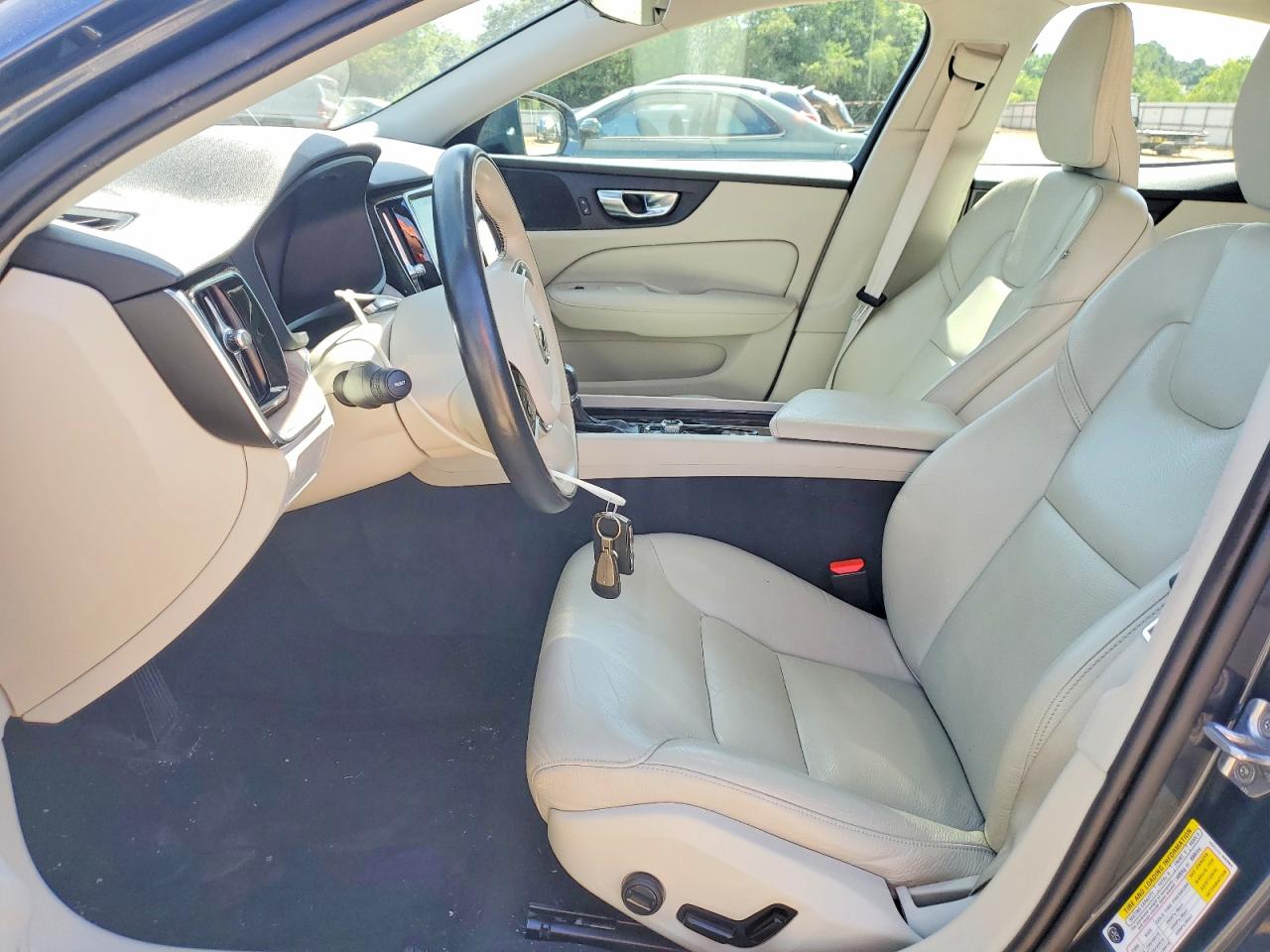 Volvo S60 T5 Momentum