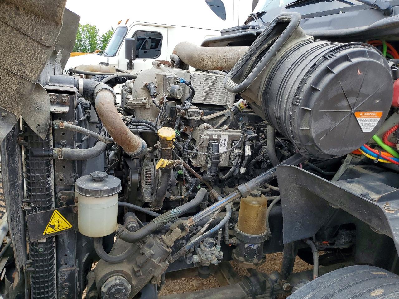 International Prostar Premium