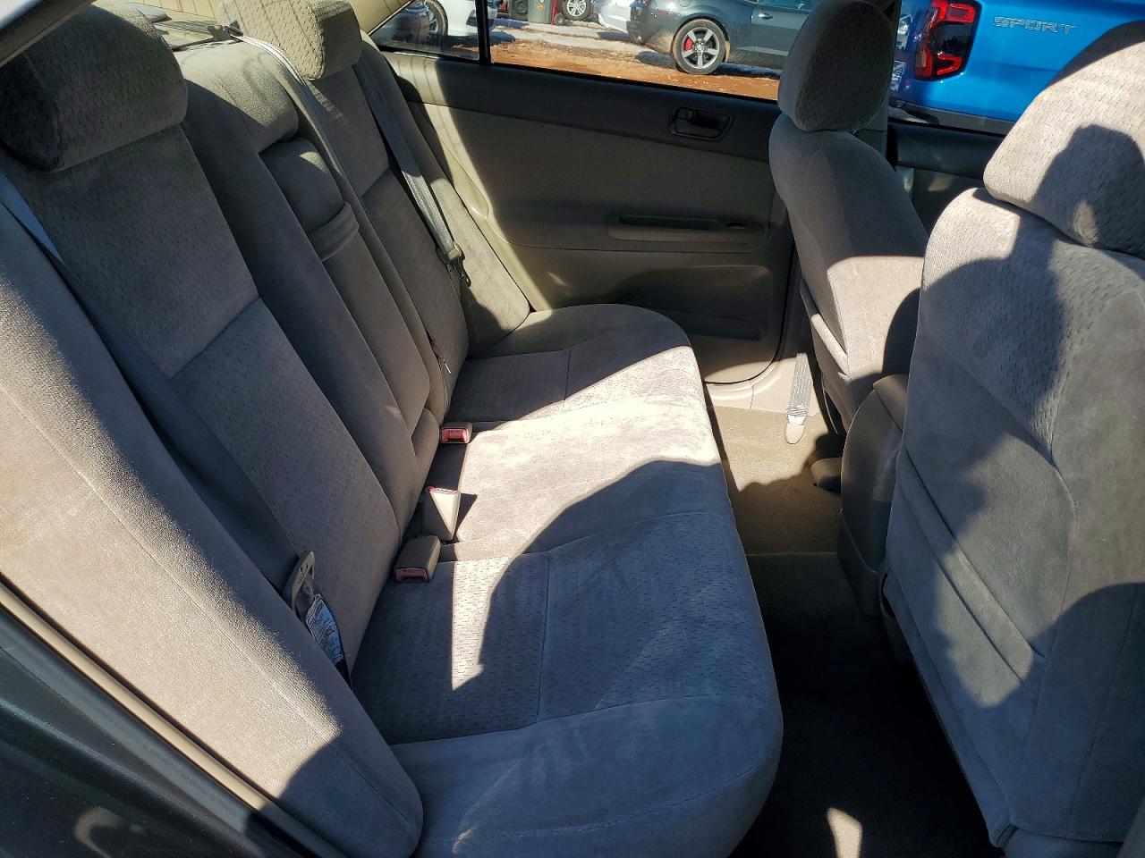 Toyota Camry Le
