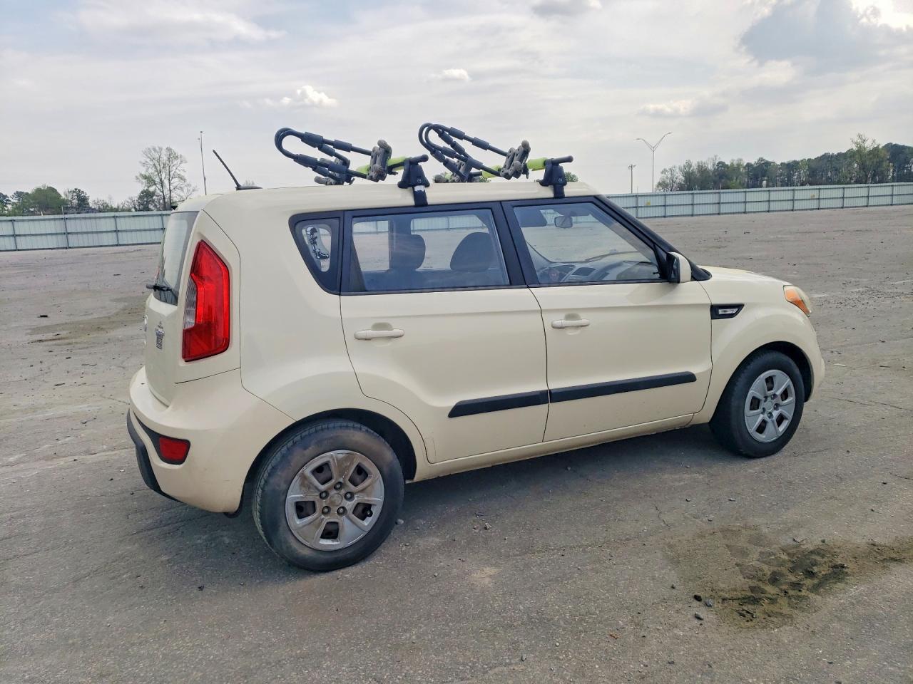 Kia Soul Base