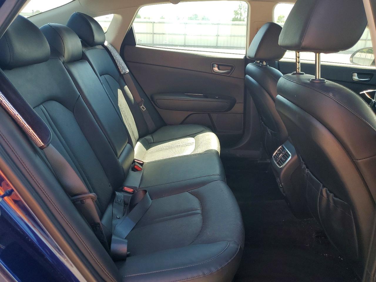 Kia Optima Ex