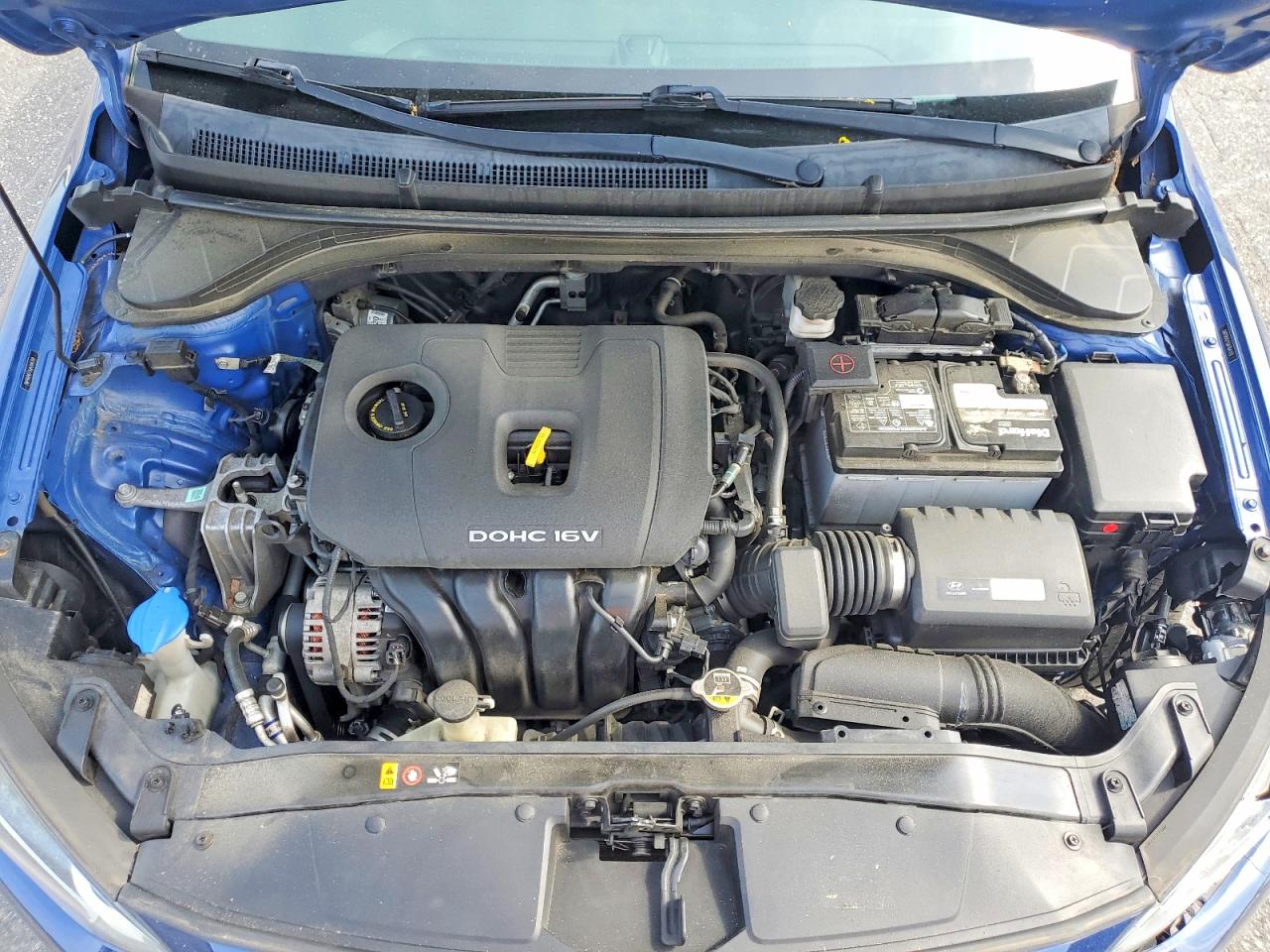 Hyundai ELANTRA Value Edition