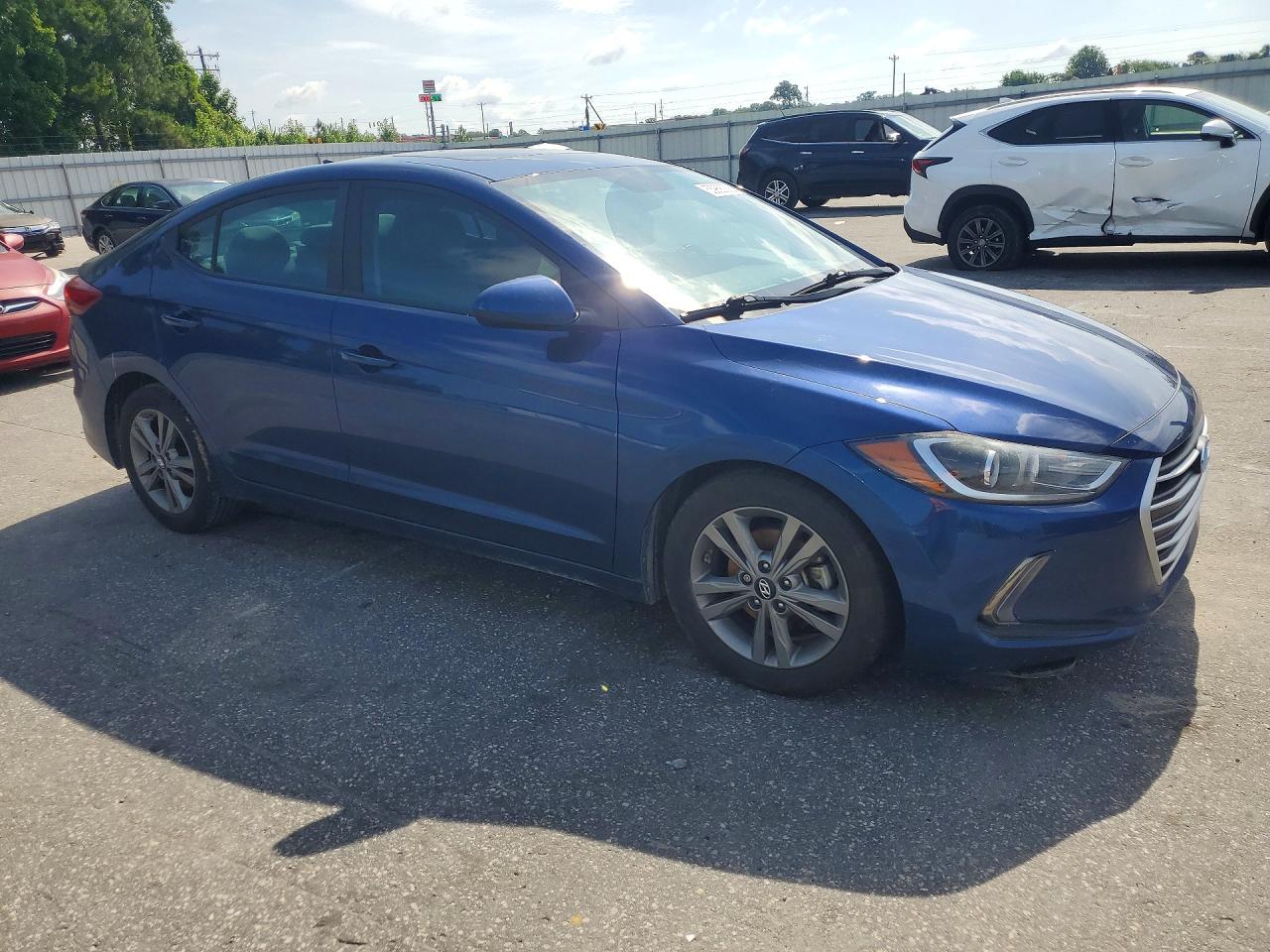 Hyundai ELANTRA Value Edition