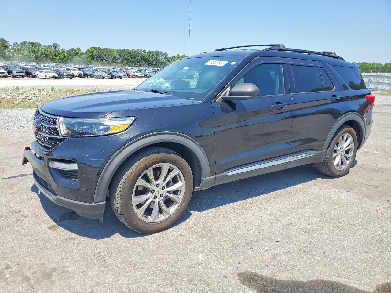 Salvage Ford Explorer Image
