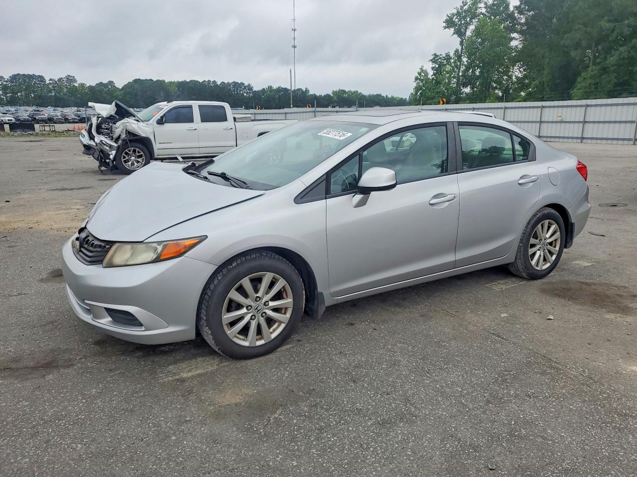Salvage Honda Civic Image