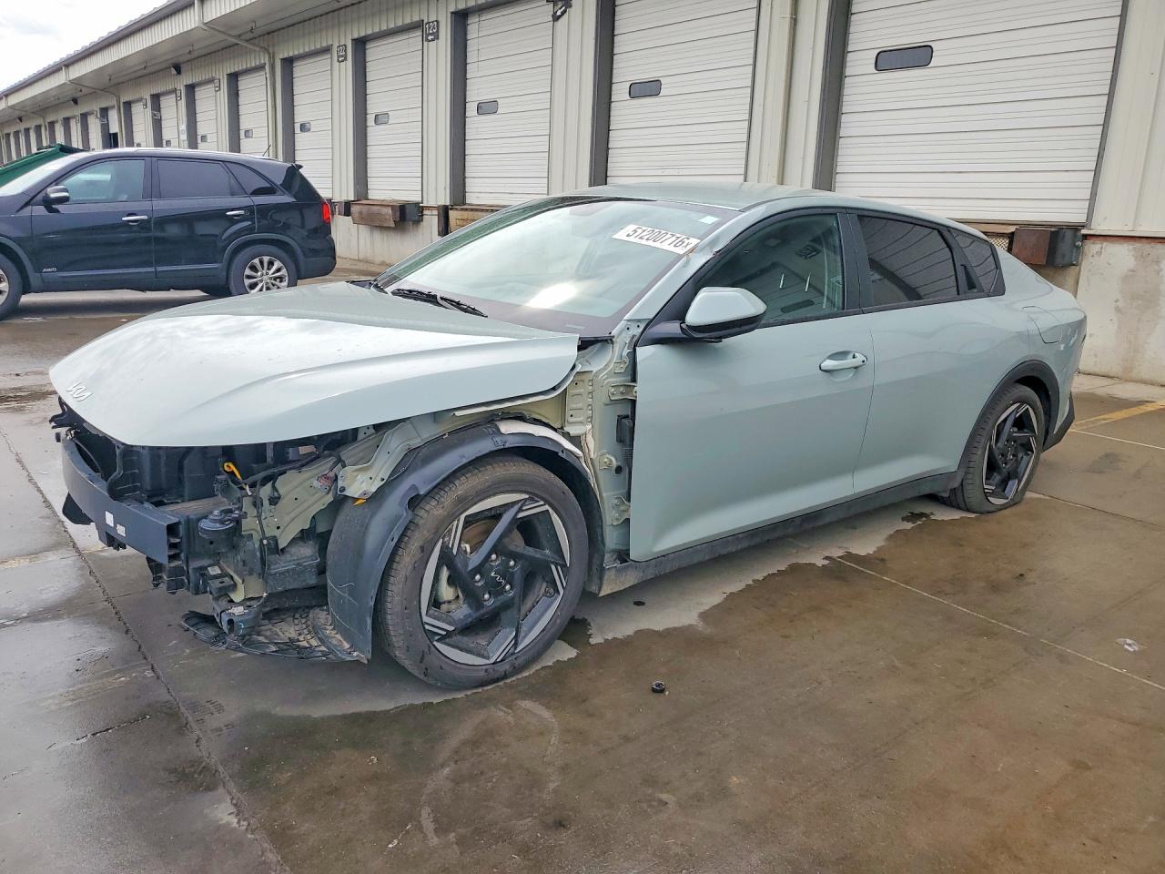 Salvage Kia K4 Image