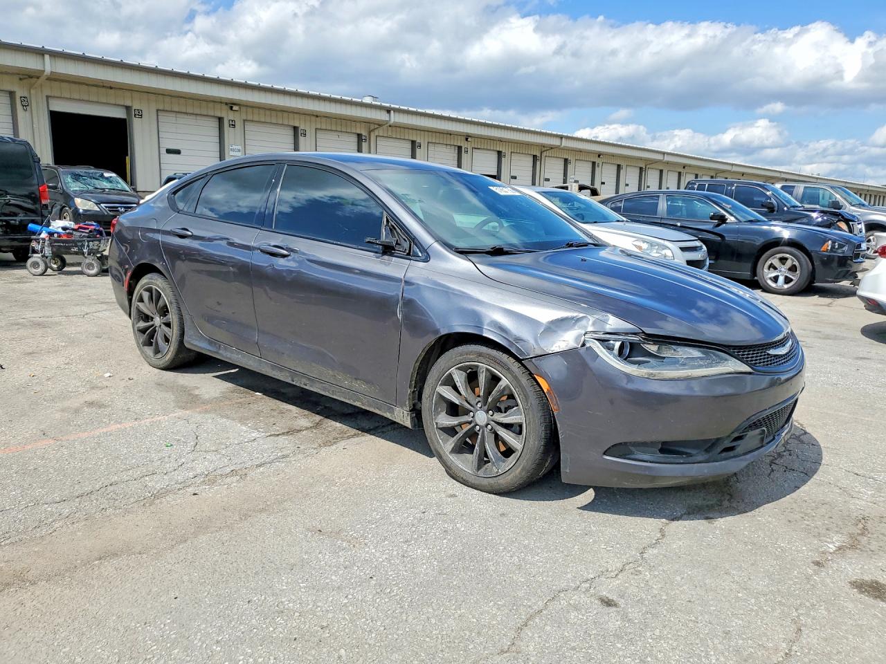 Chrysler 200 S