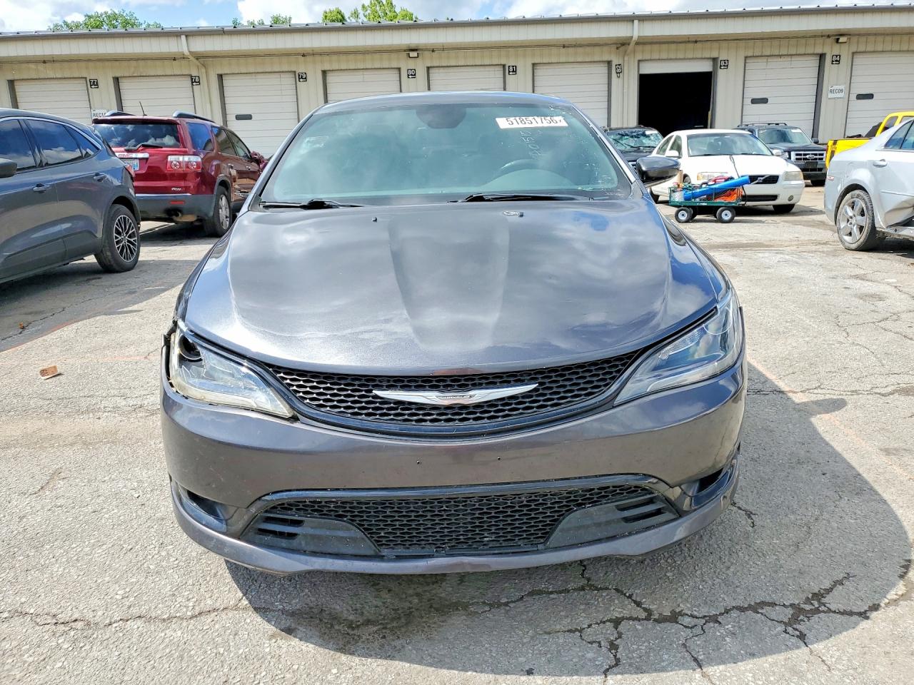 Chrysler 200 S