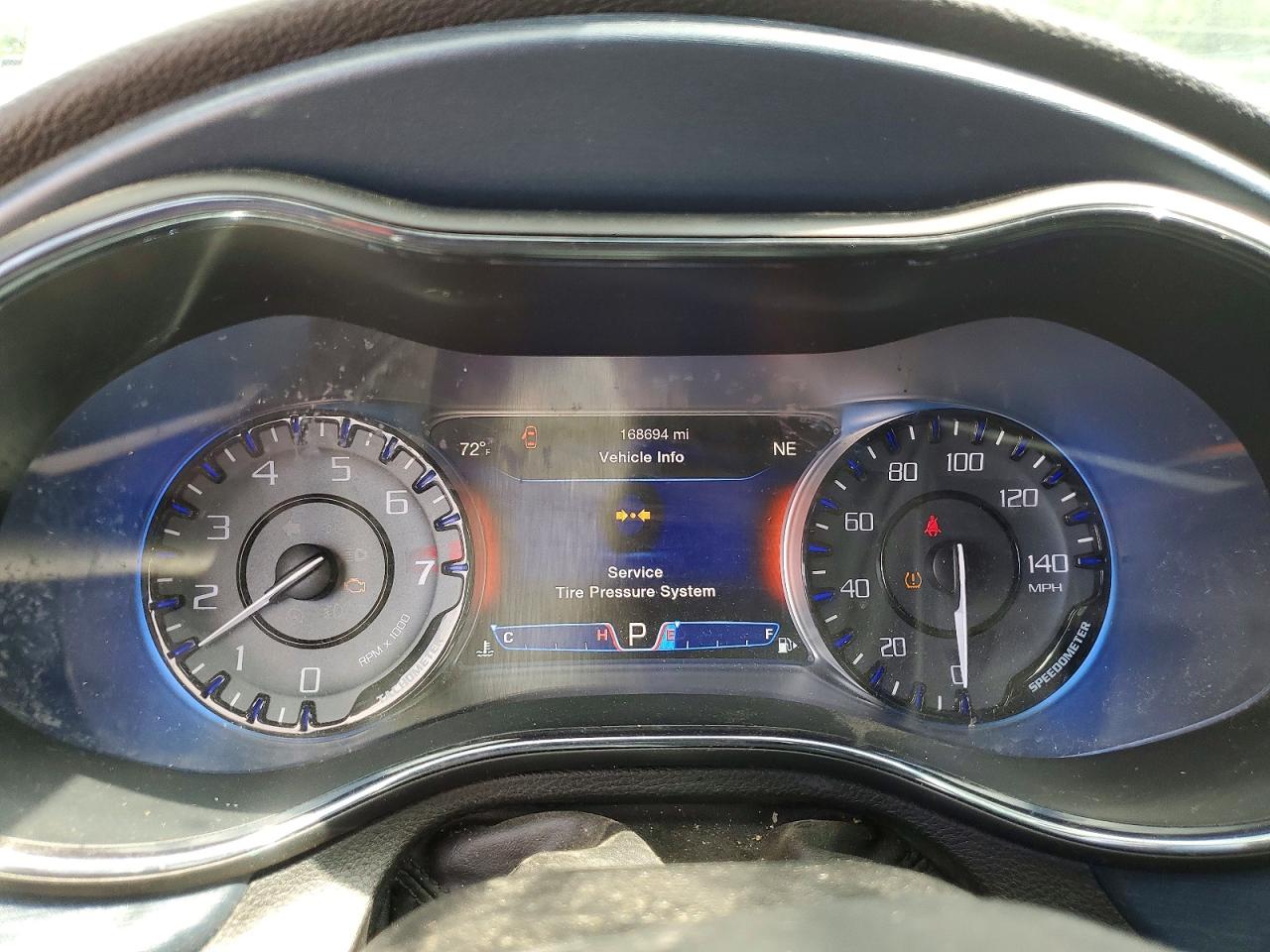 Chrysler 200 S
