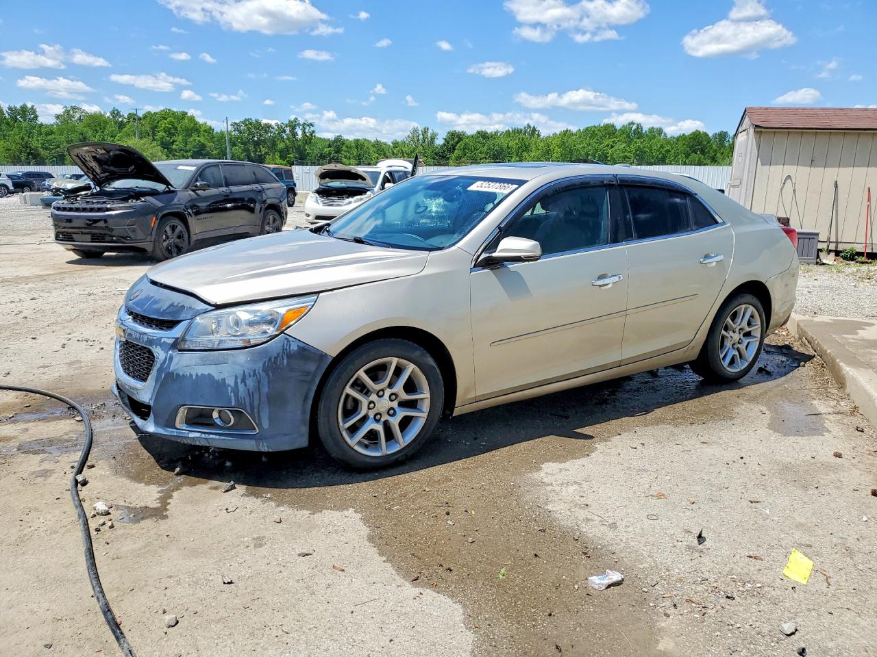 Salvage Chevrolet Malibu Image