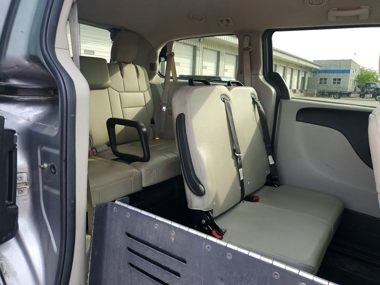 Dodge Caravan Se