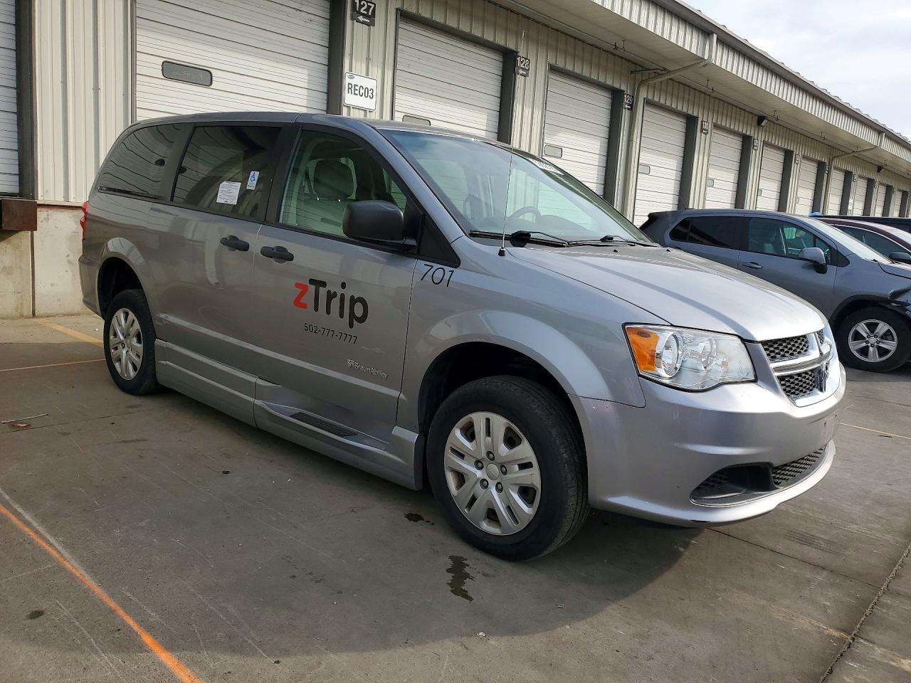 Dodge Caravan Se