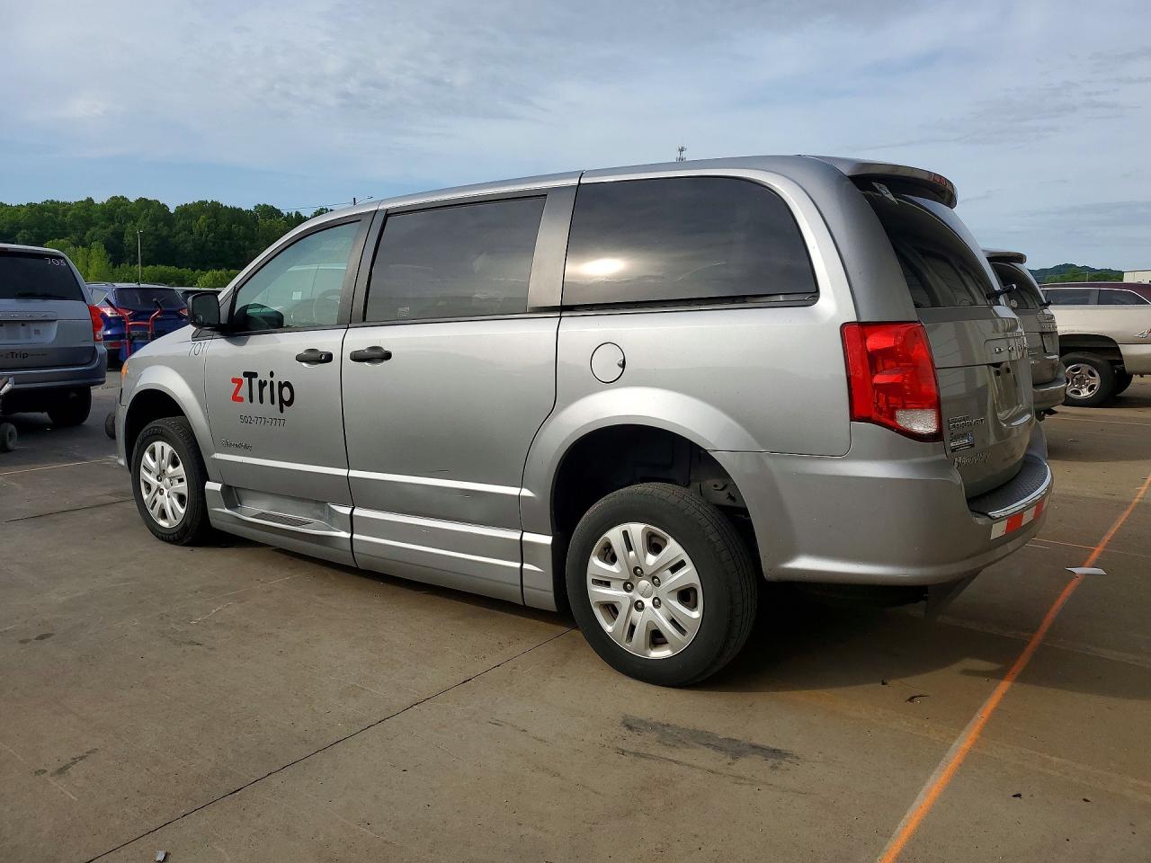 Dodge Caravan Se