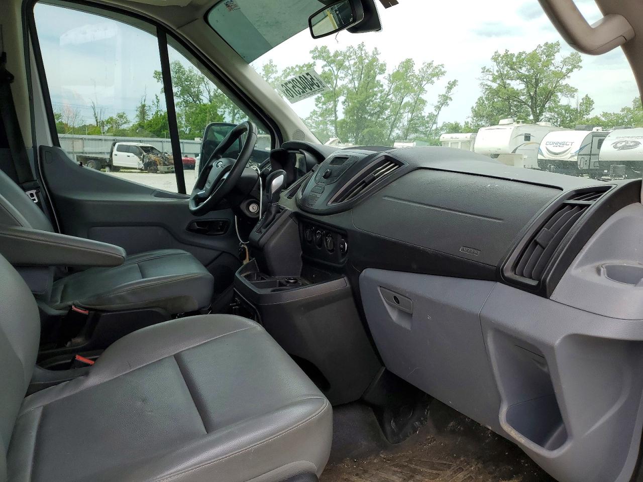 Ford Transit T-250