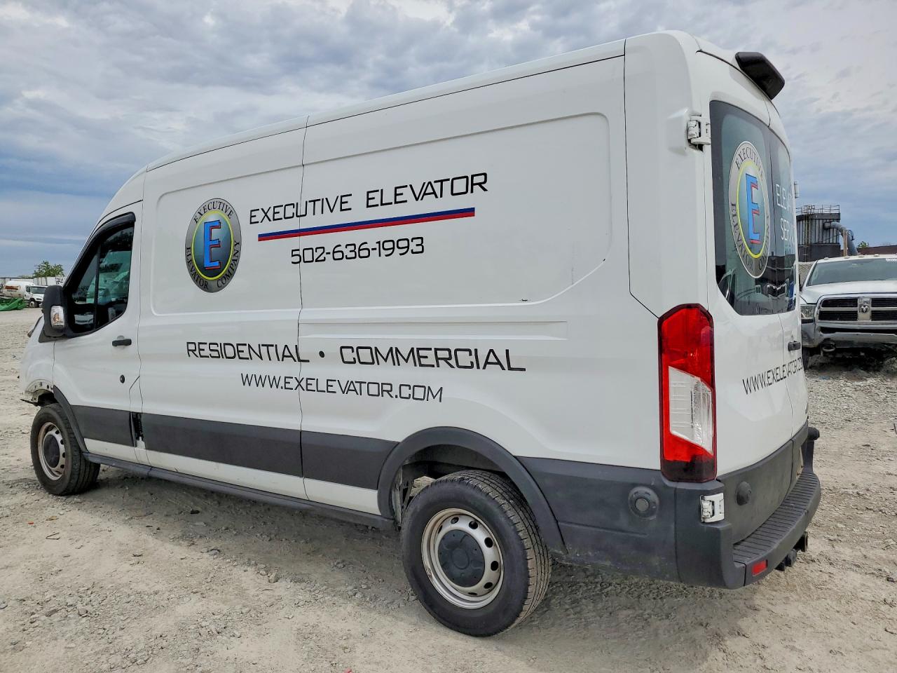 Ford Transit T-250