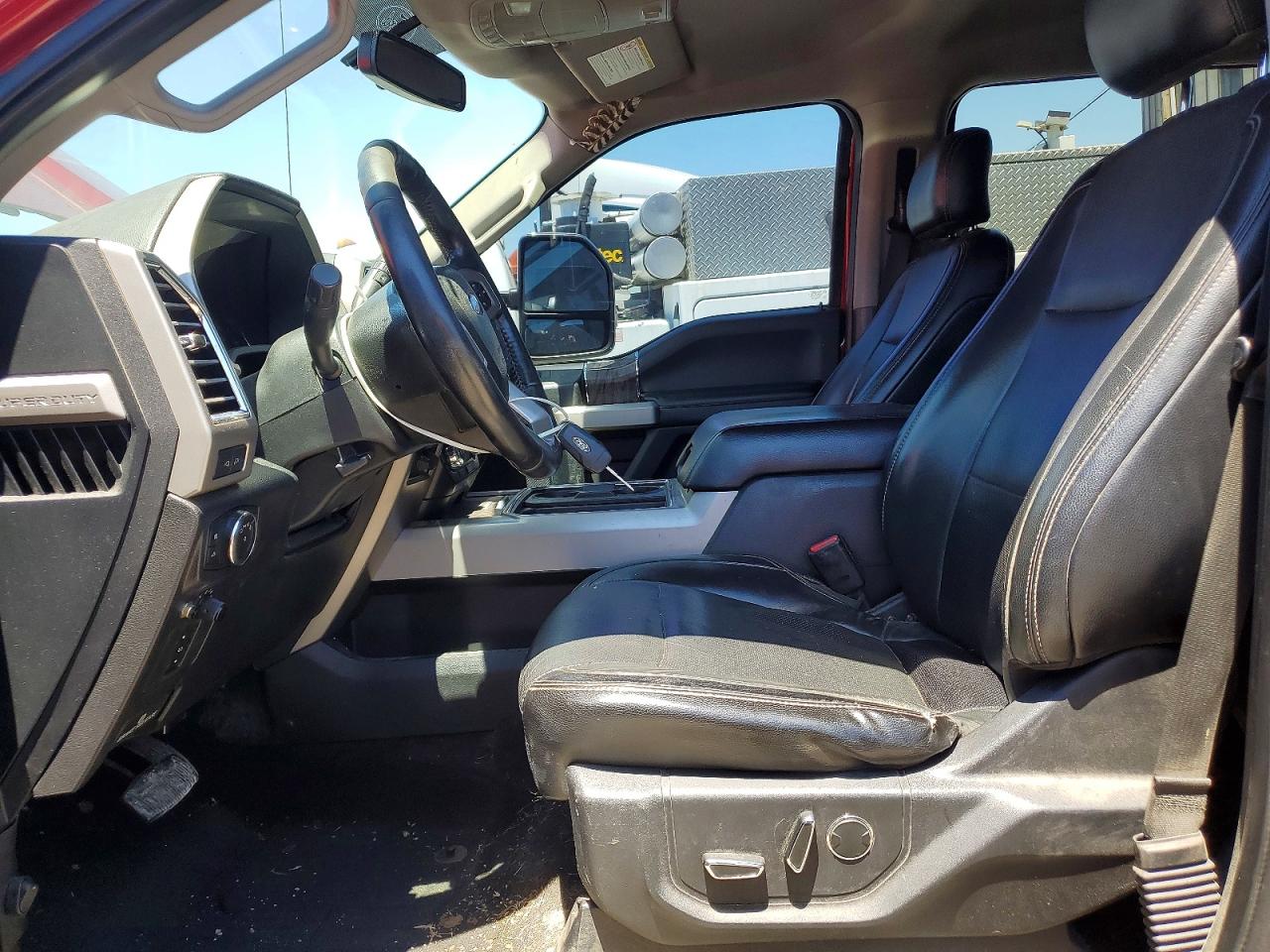 Ford F-350 Super Duty