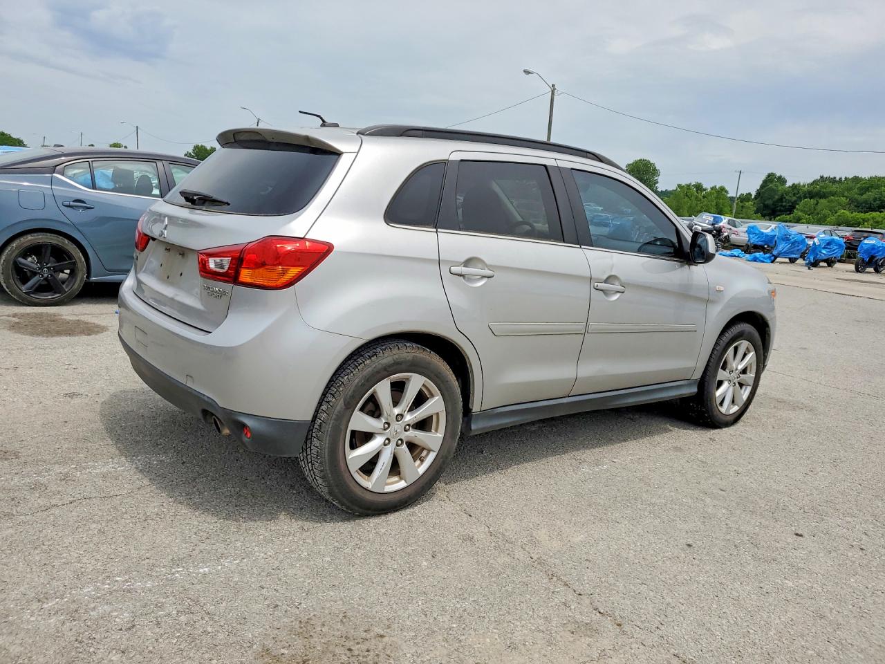 Mitsubishi Outlander Se