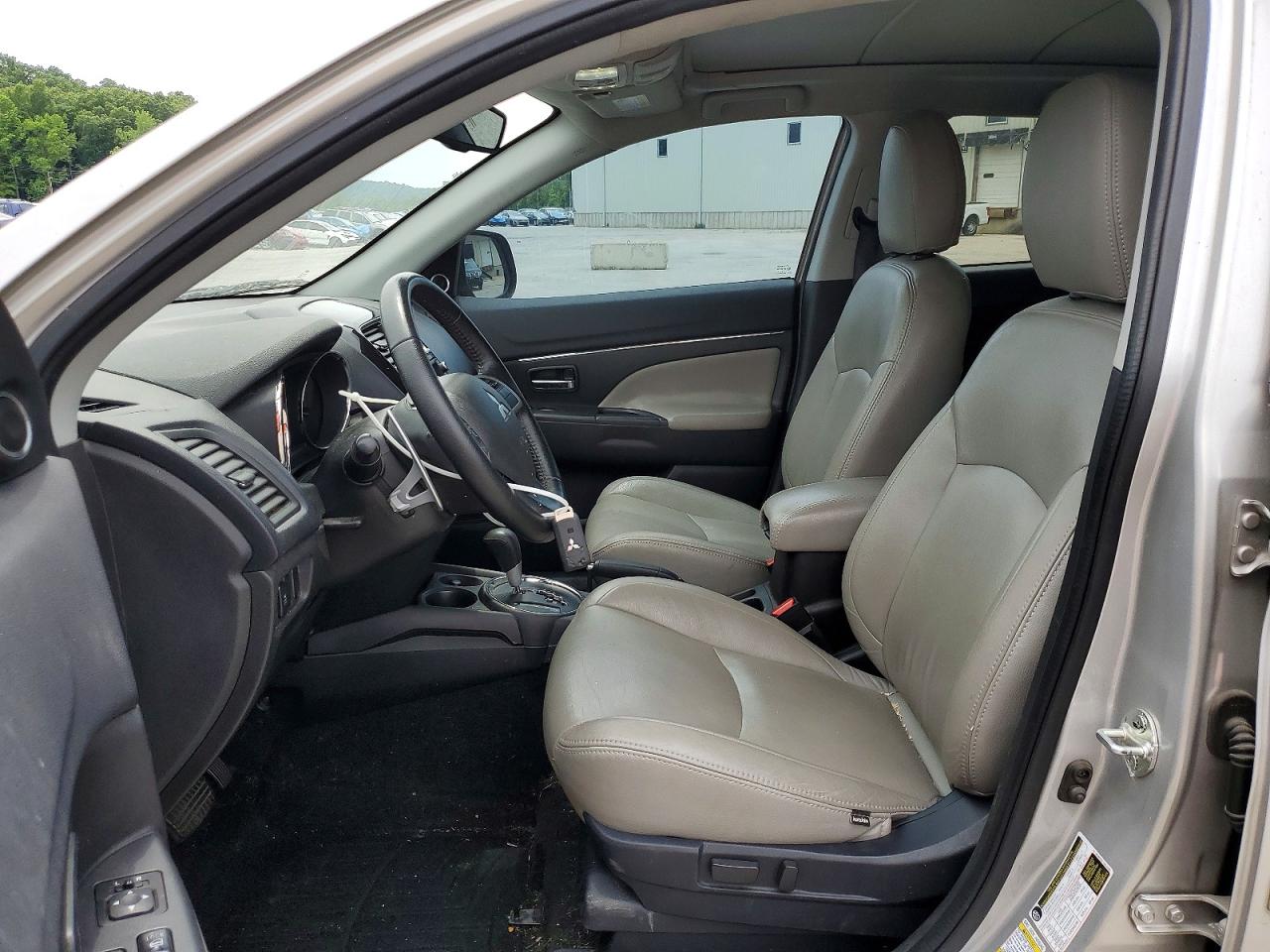 Mitsubishi Outlander Se