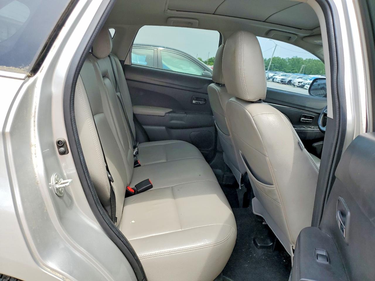Mitsubishi Outlander Se