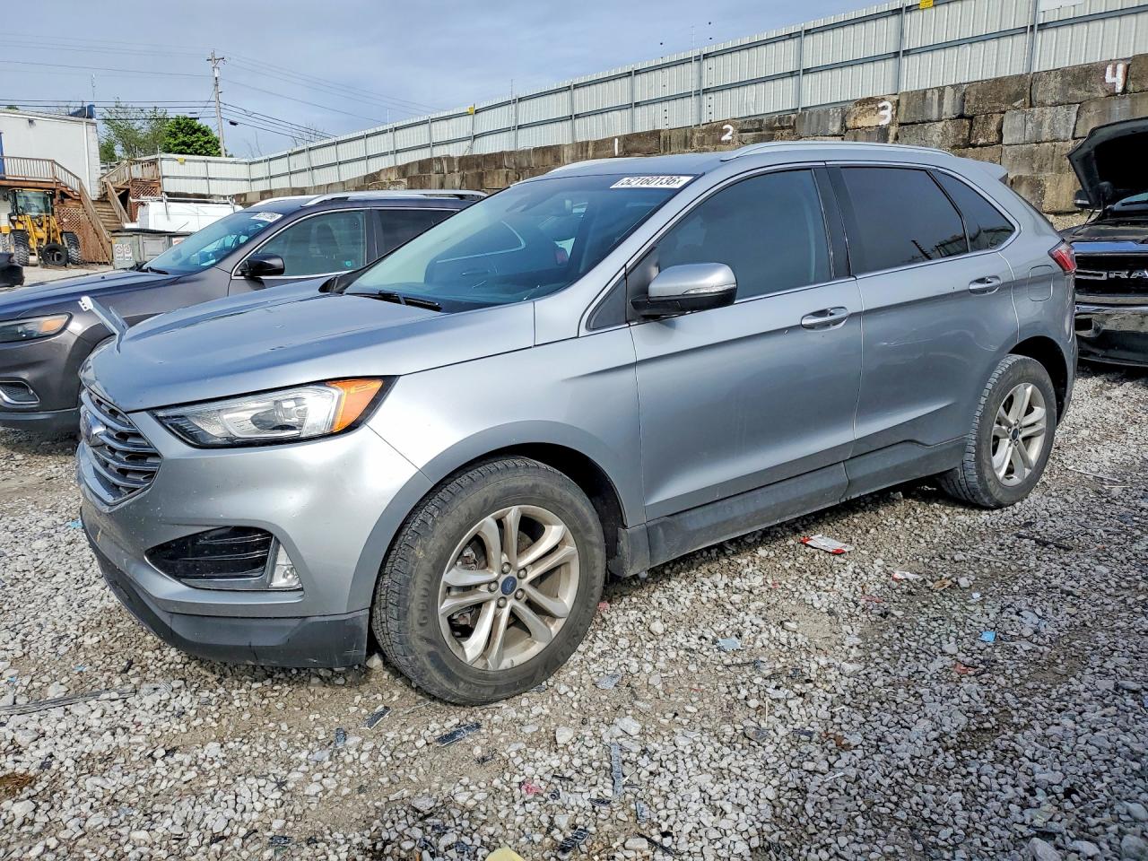 Salvage Ford Edge Image
