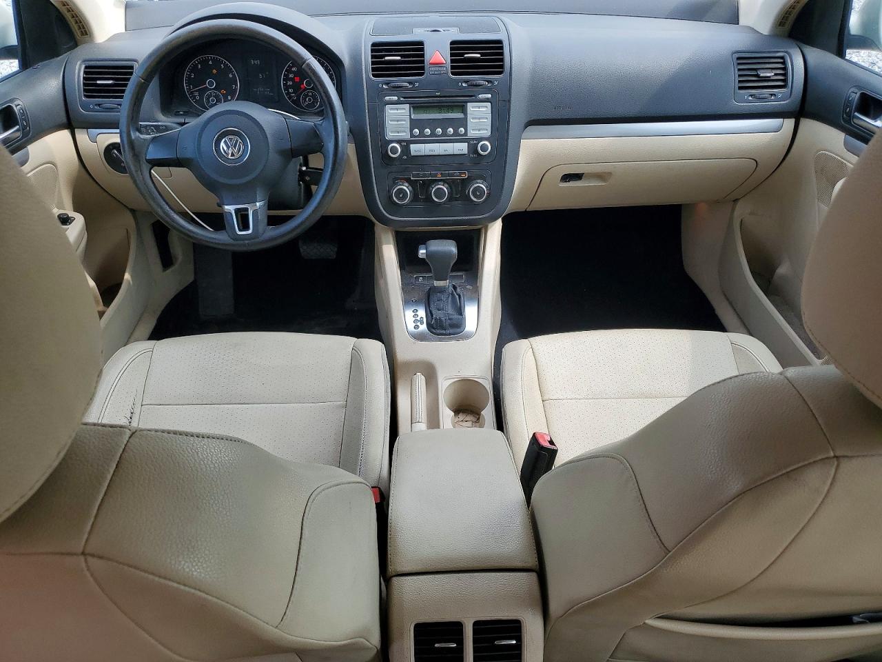 Volkswagen Jetta Se
