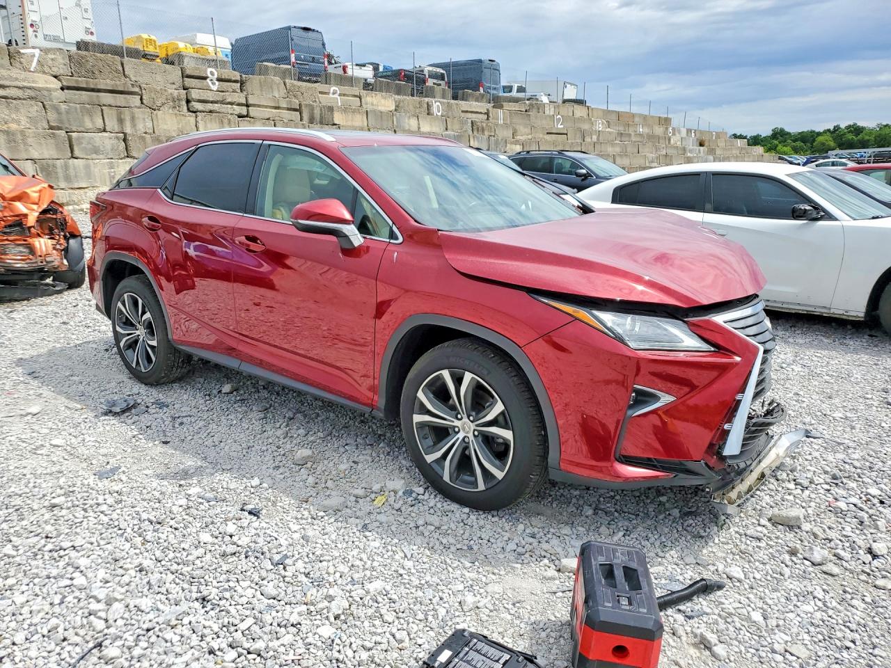 Lexus RX Base