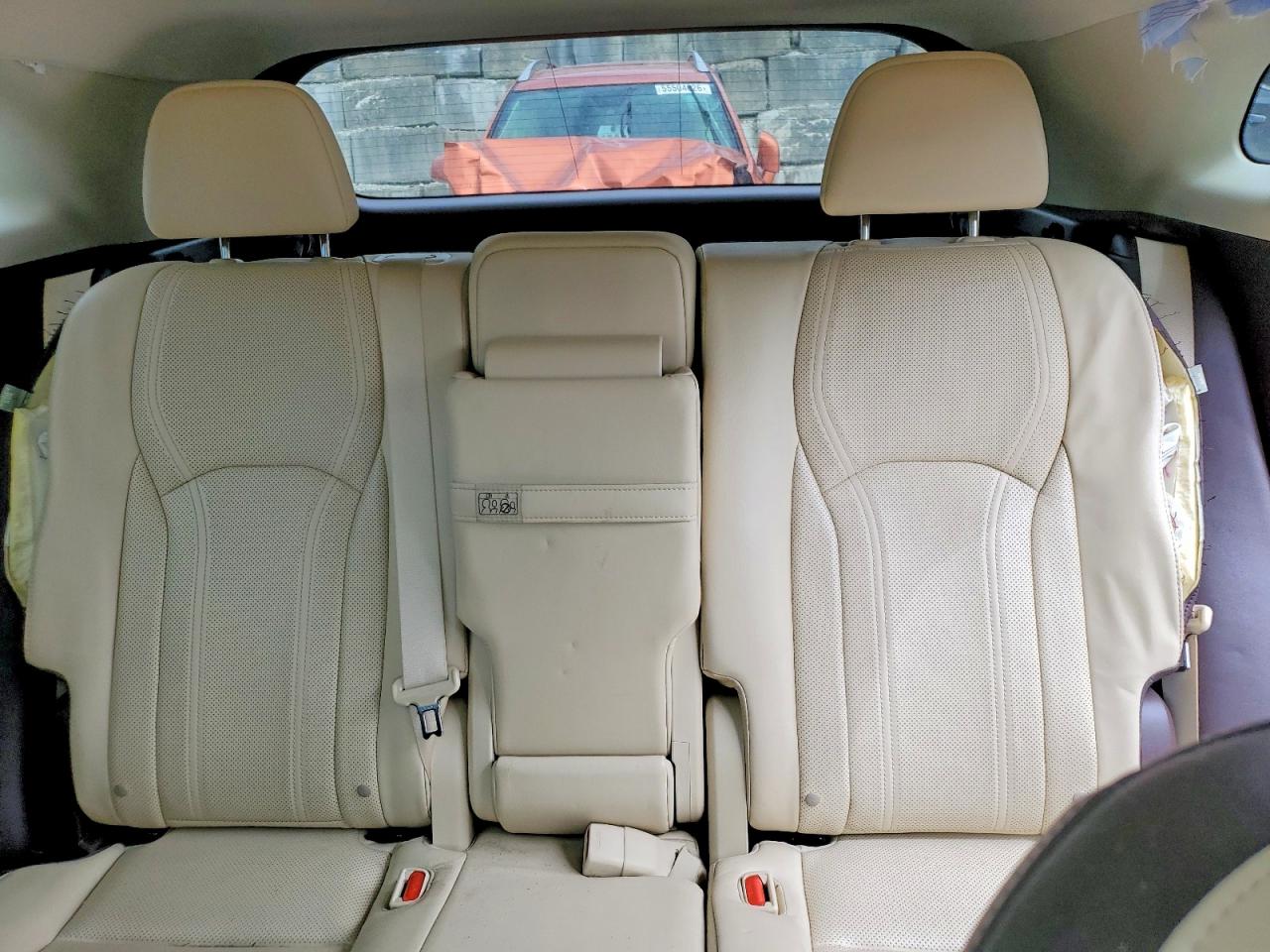 Lexus RX Base