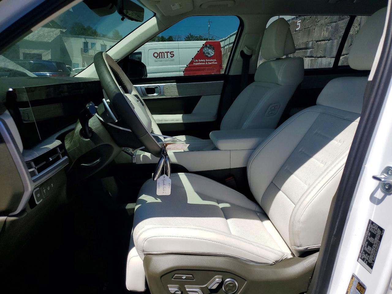 Hyundai SANTA FE Calligraphy