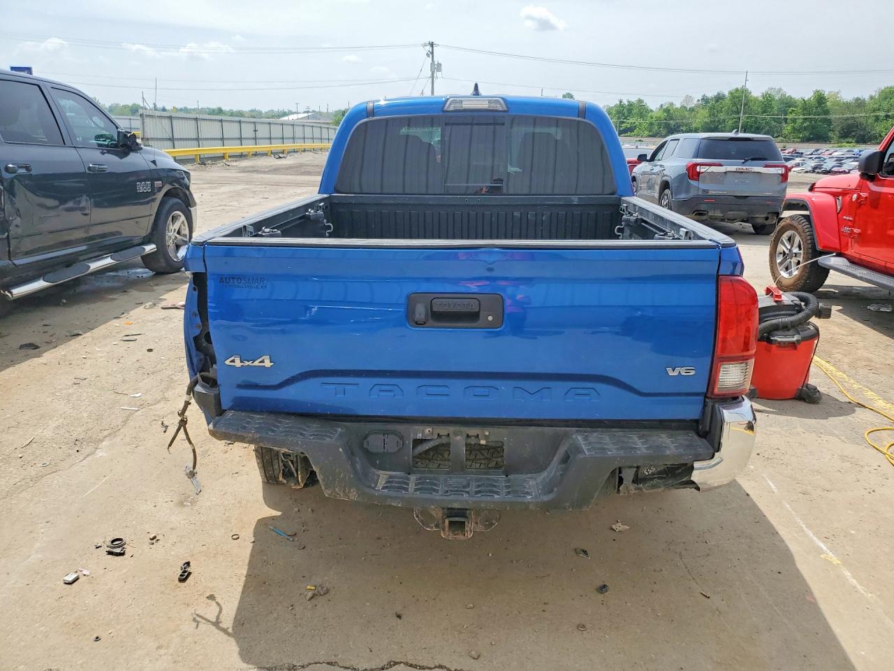 Toyota Tacoma Sr5 V6