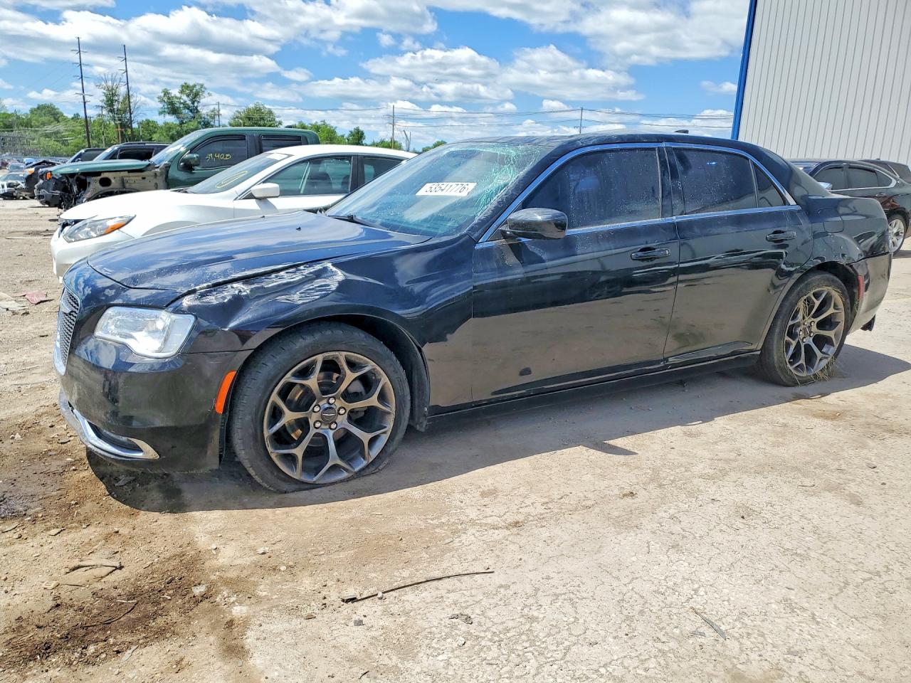 Salvage Chrysler 300 Image
