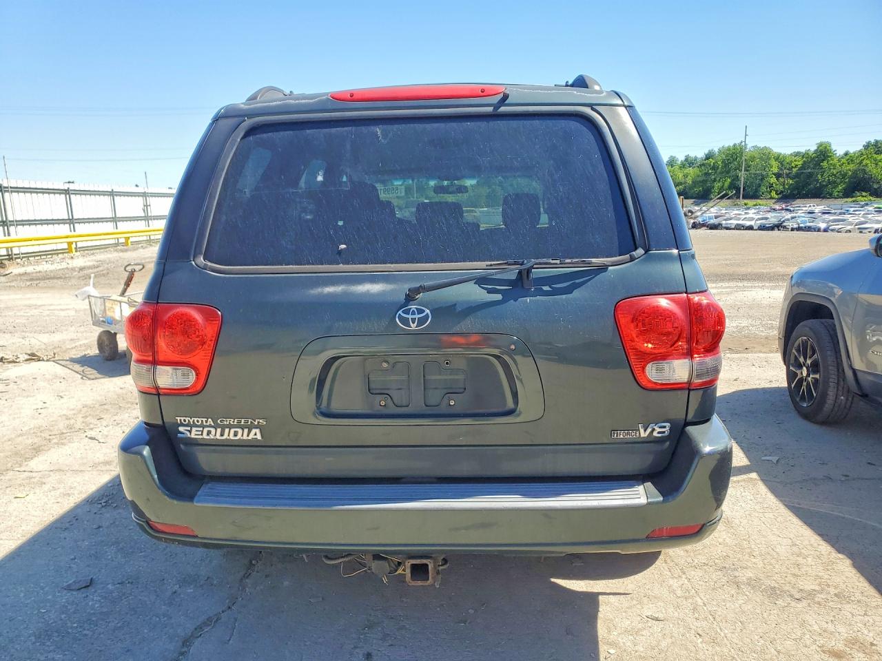 Toyota Sequoia Sr5
