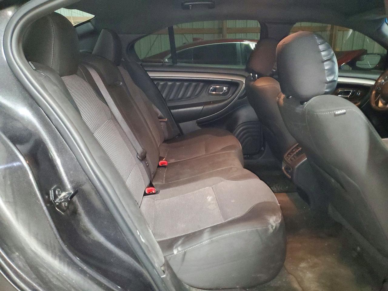 Ford Taurus Sel