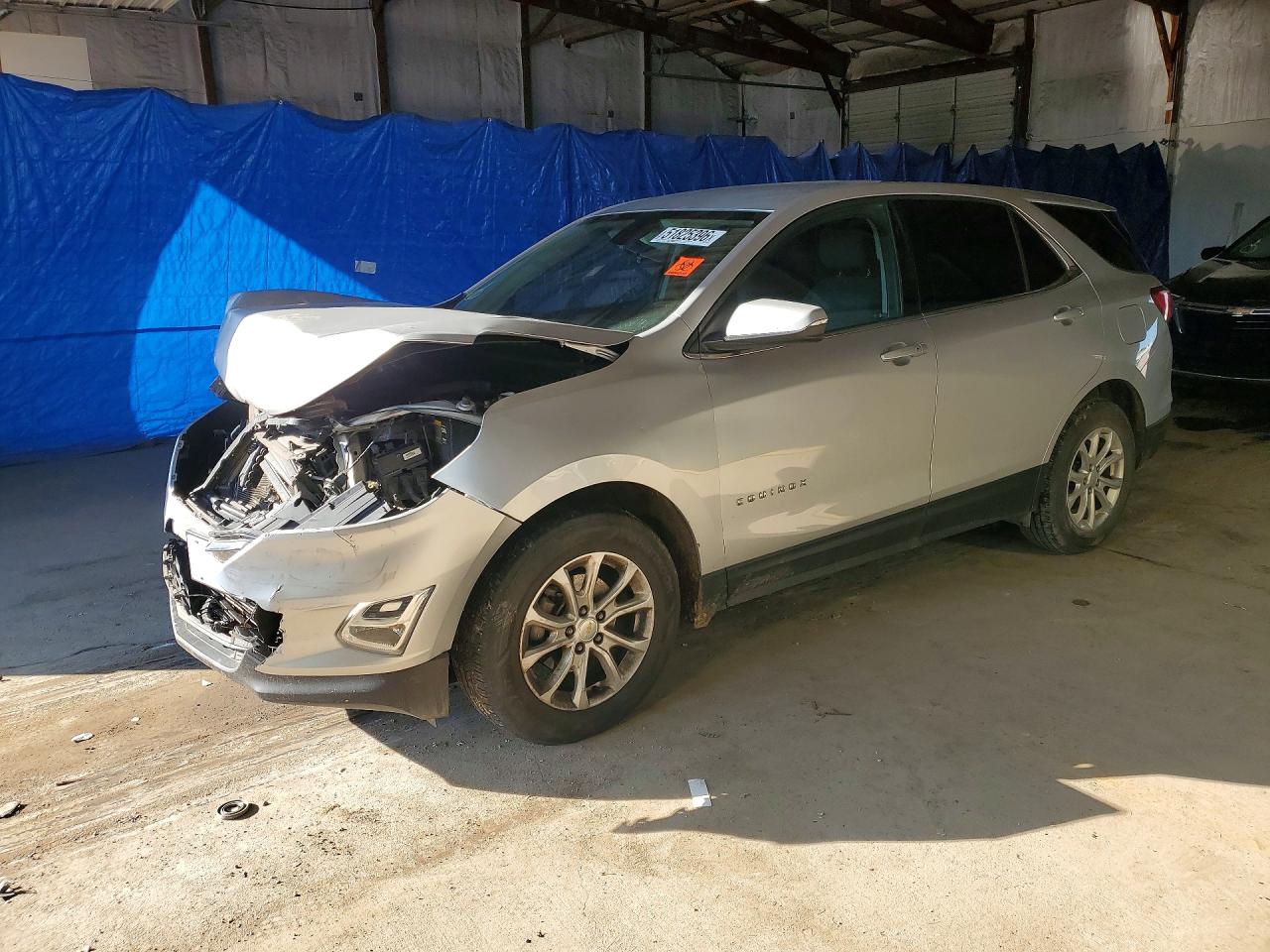 Salvage Chevrolet Equinox Image