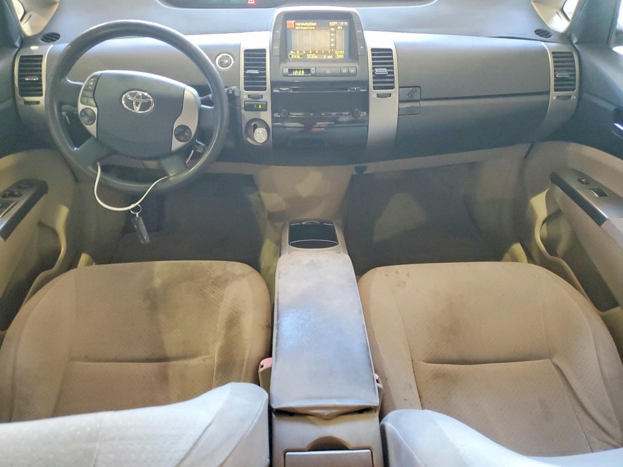 Toyota Prius Base