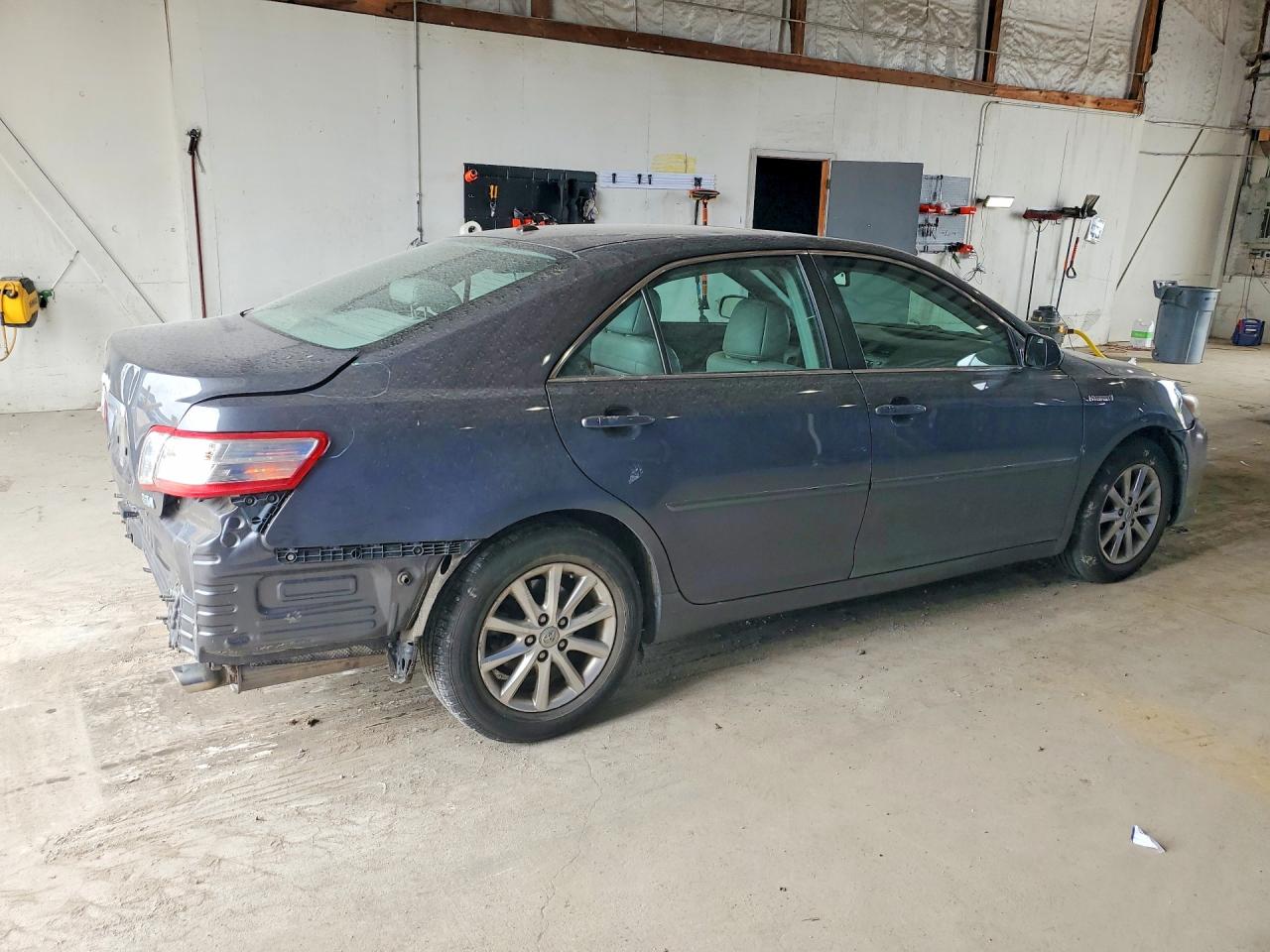 Toyota Camry Hybrid