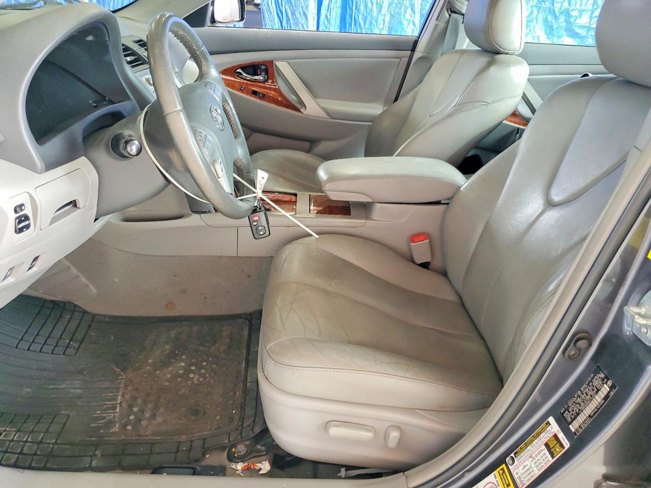 Toyota Camry Hybrid