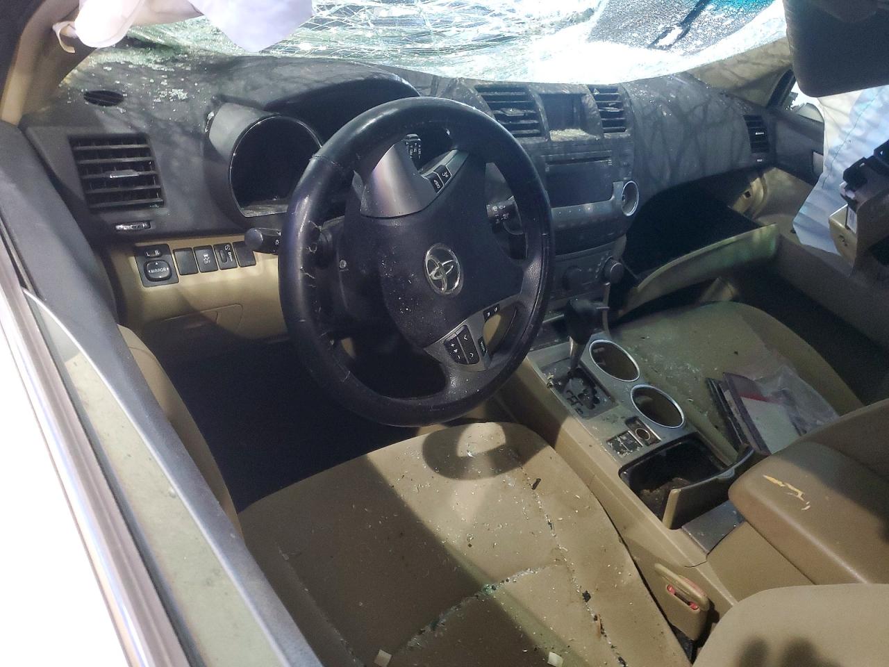 Toyota Highlander Base