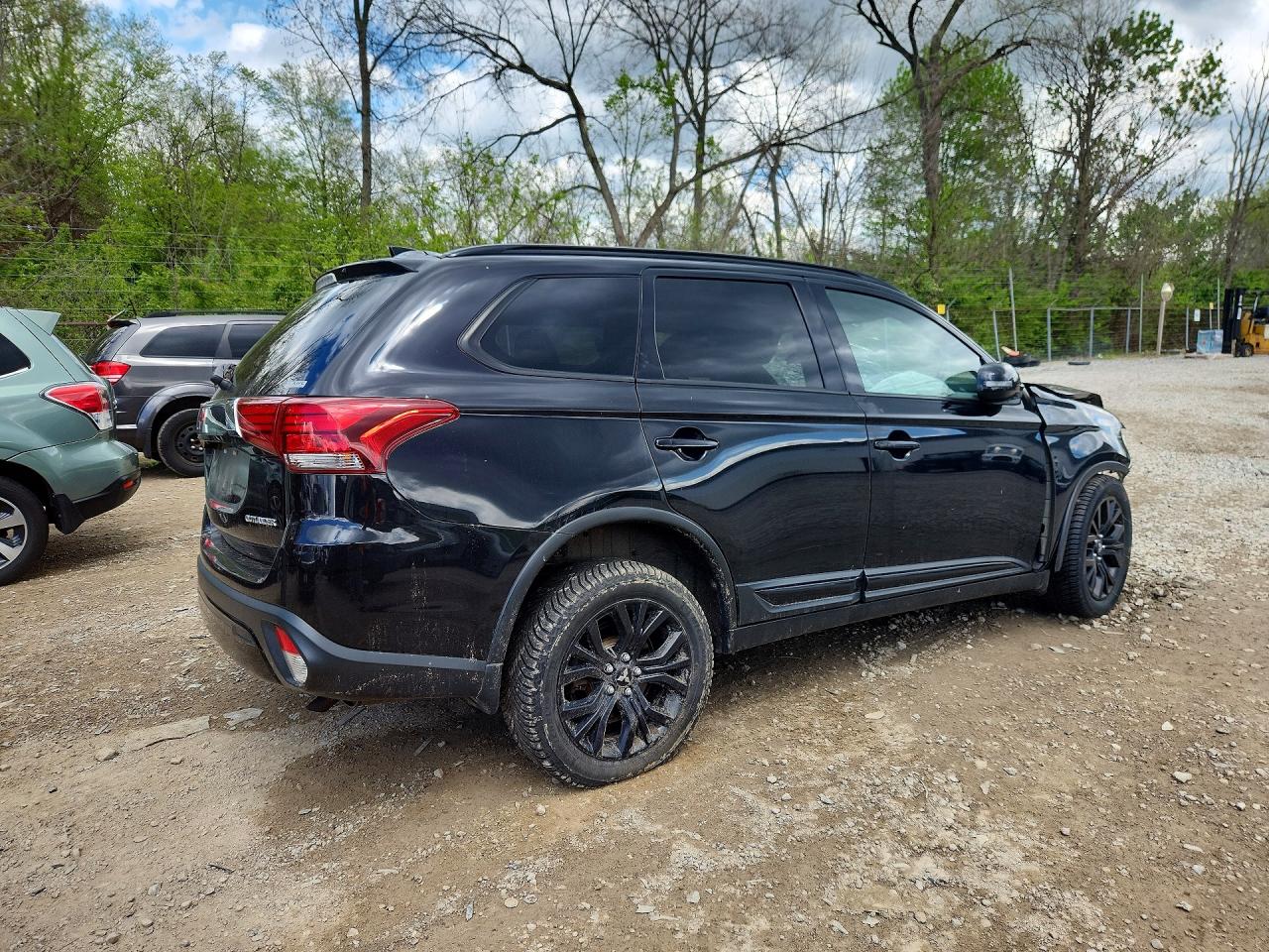 Mitsubishi Outlander Se