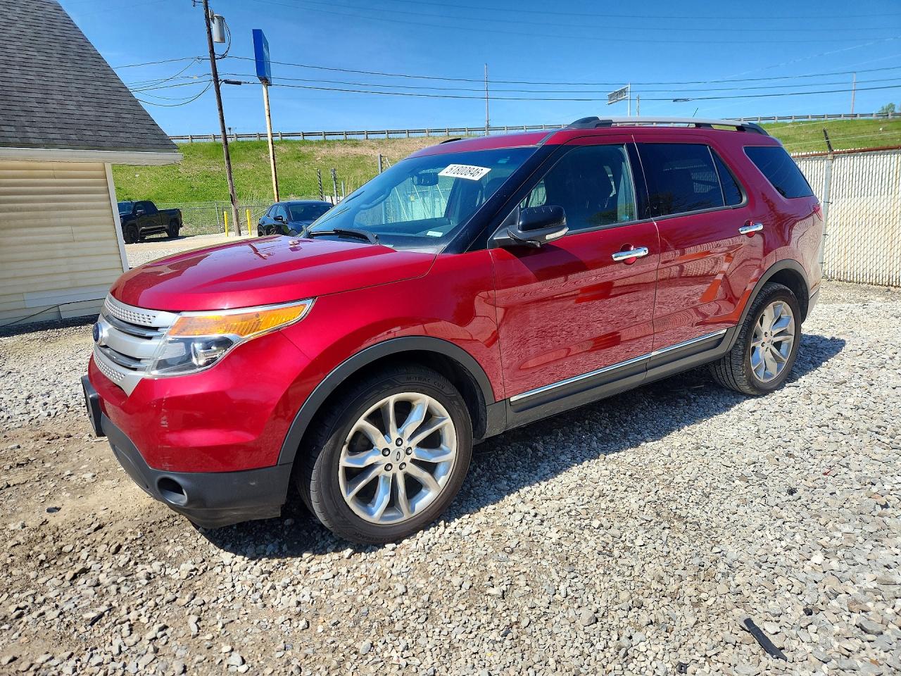 Salvage Ford Explorer Image