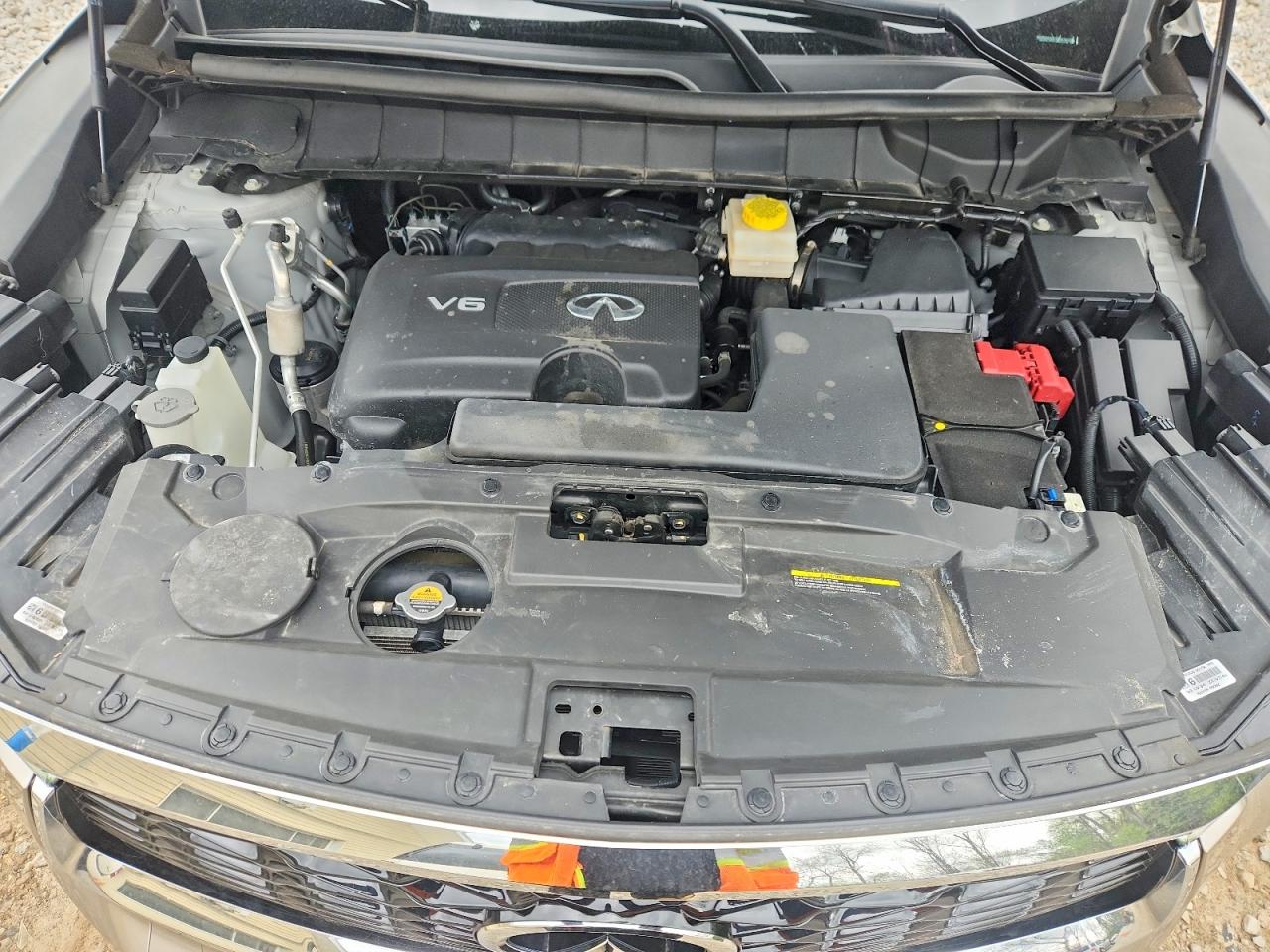 INFINITI Qx Luxe