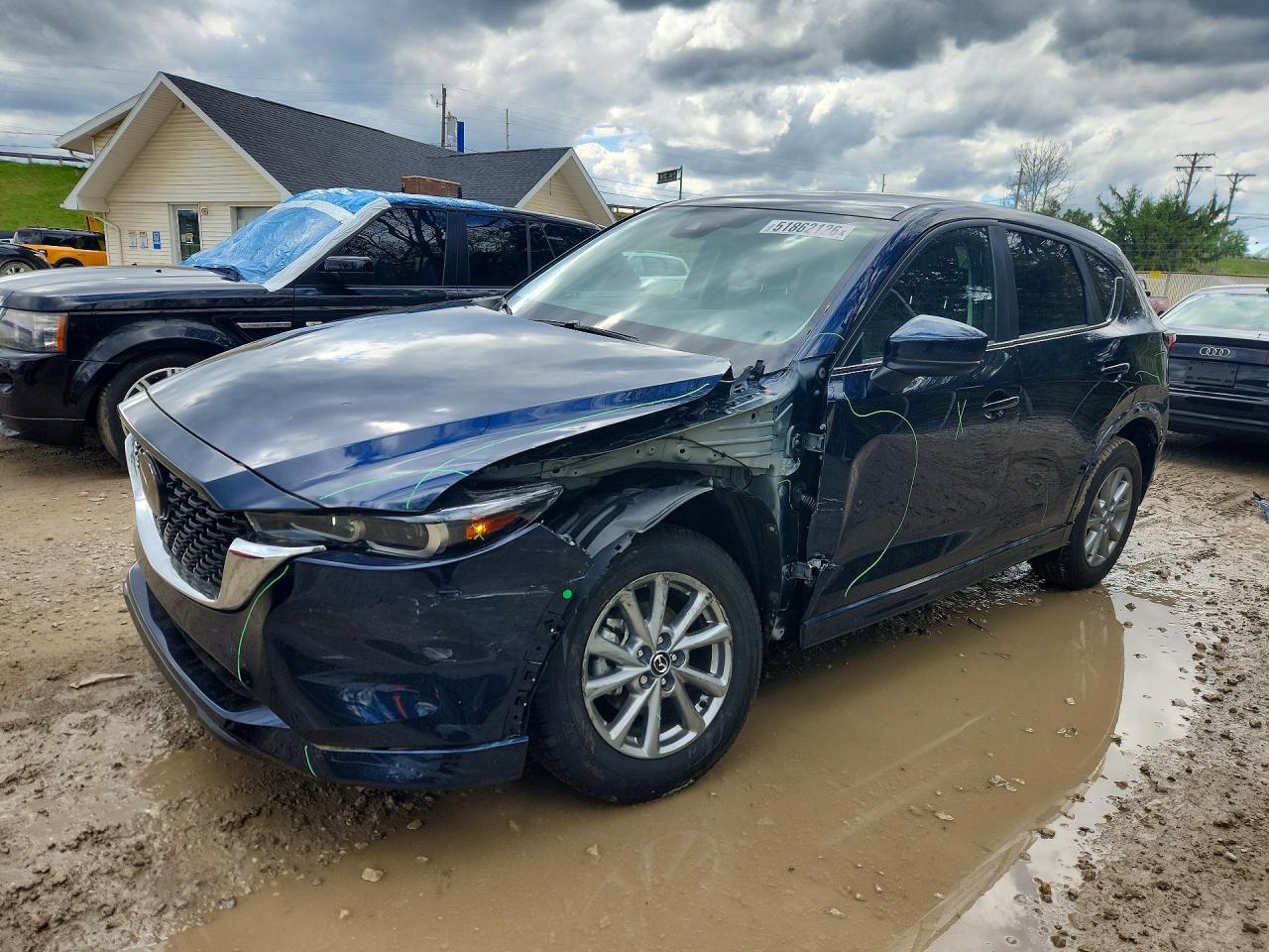 Salvage Mazda Cx Image