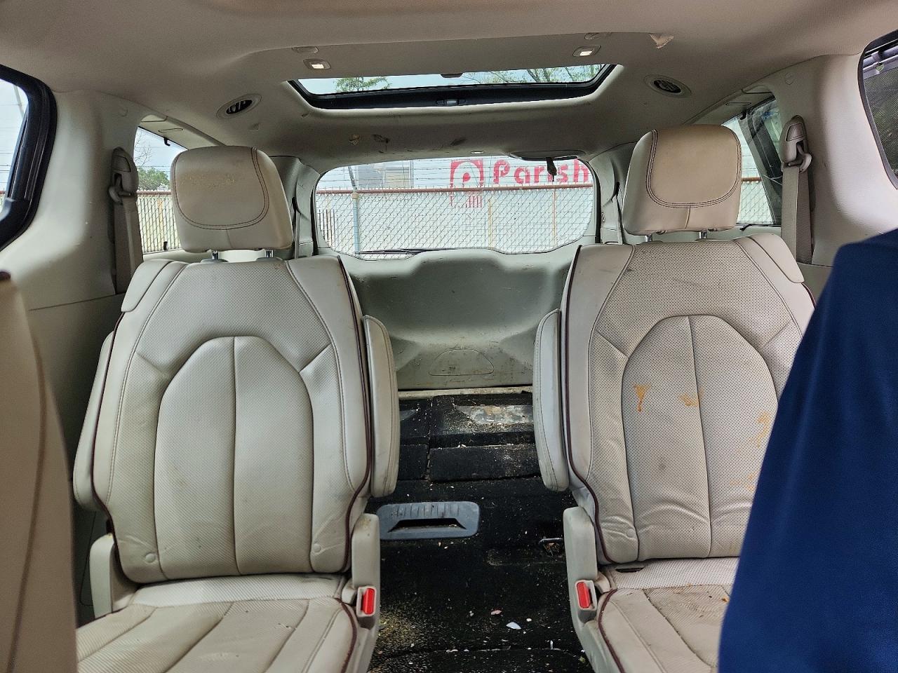 Chrysler Pacifica Limited