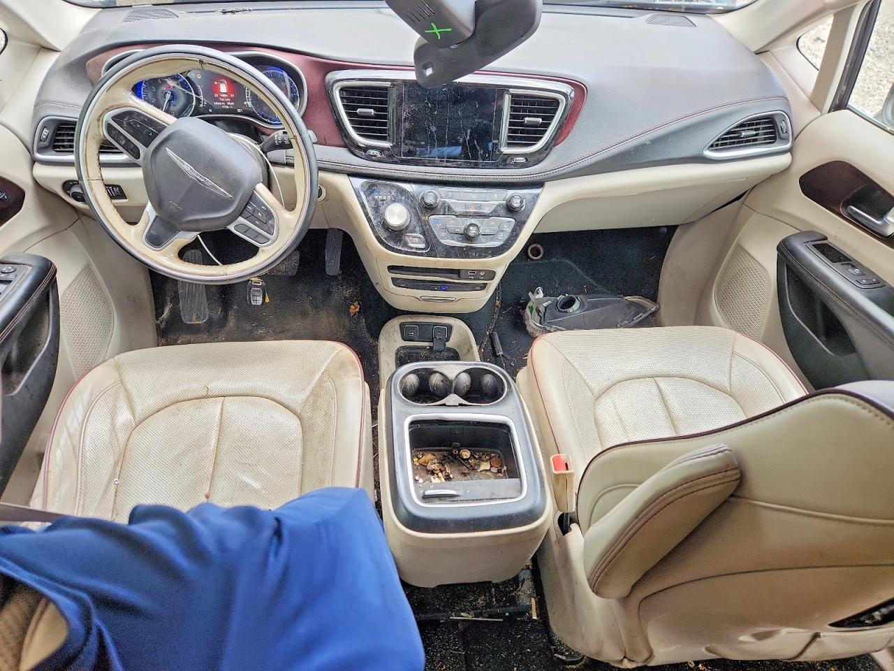 Chrysler Pacifica Limited