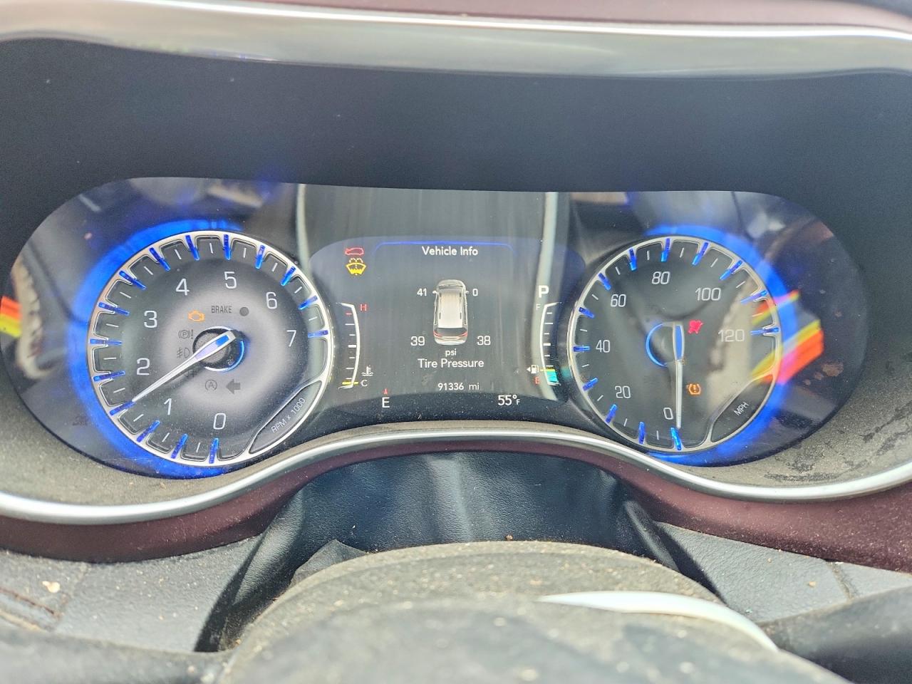 Chrysler Pacifica Limited