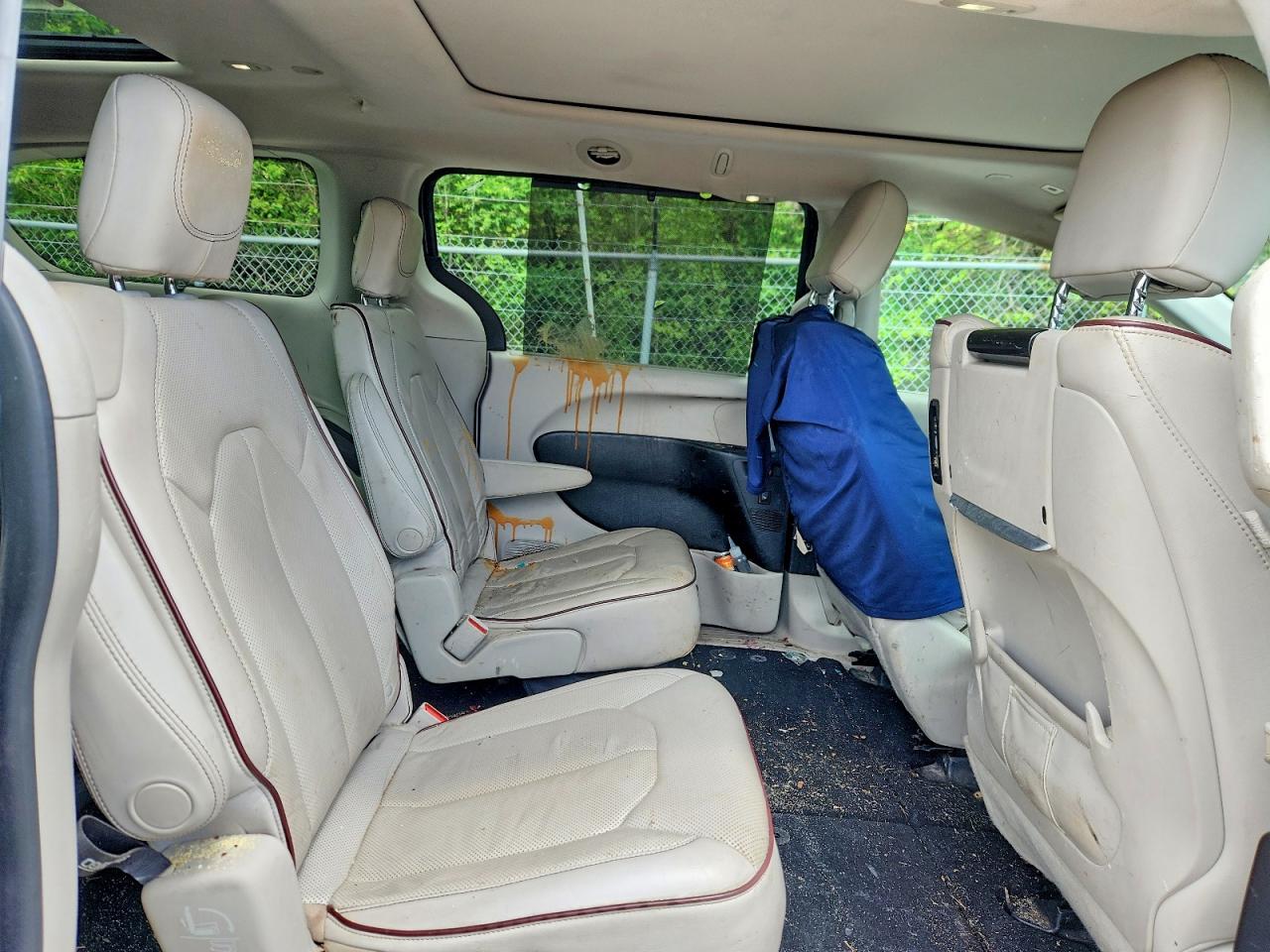 Chrysler Pacifica Limited