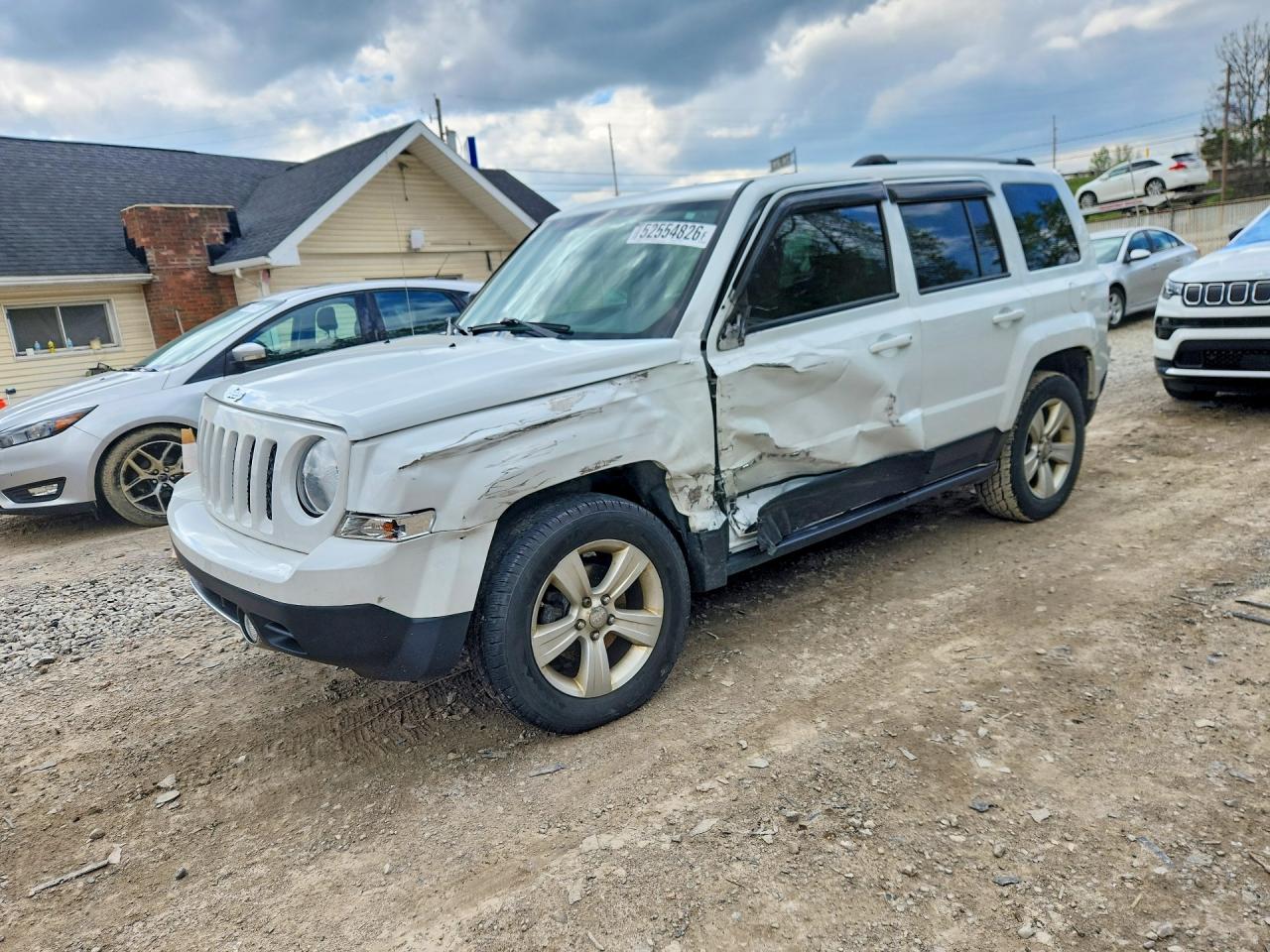 Salvage Jeep Patriot Image