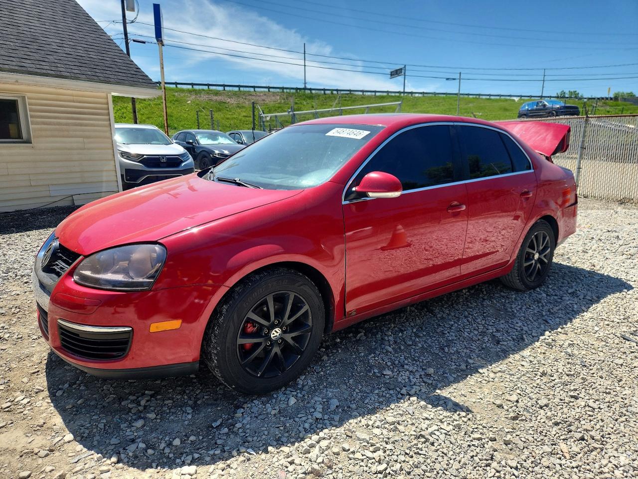Salvage Volkswagen Jetta Image