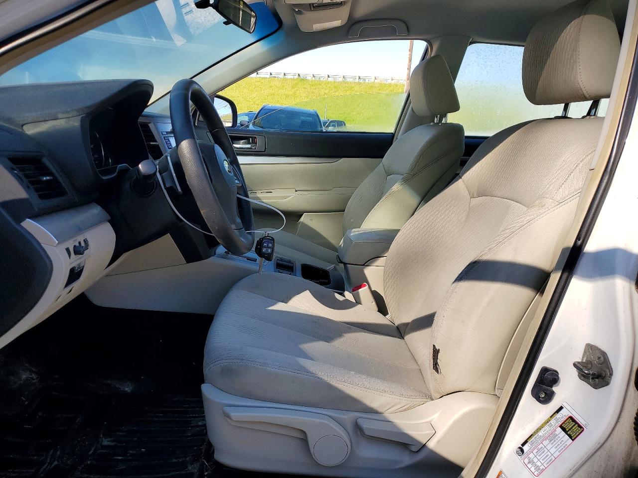 Subaru Outback 2.5i