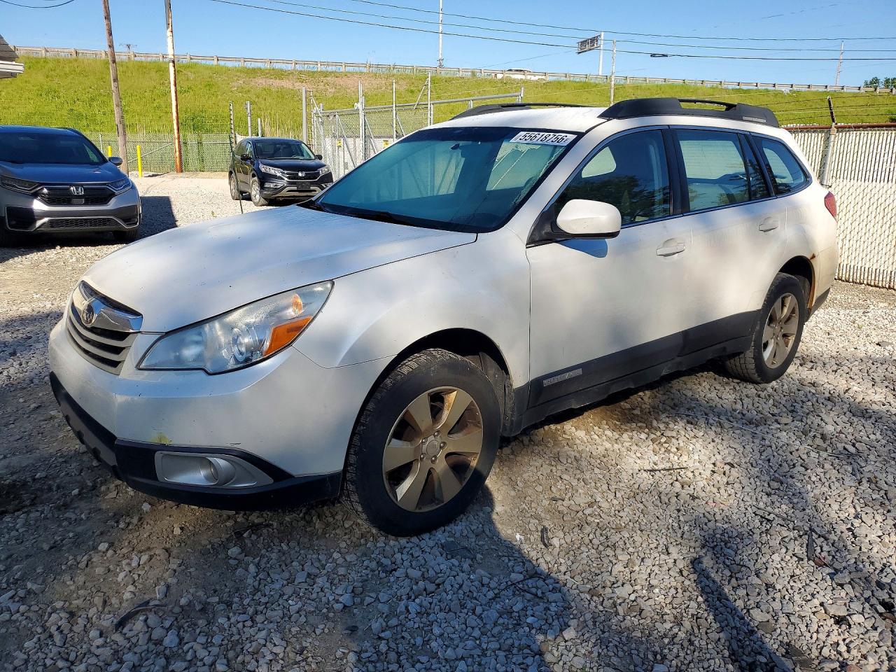 Salvage Subaru Outback Image