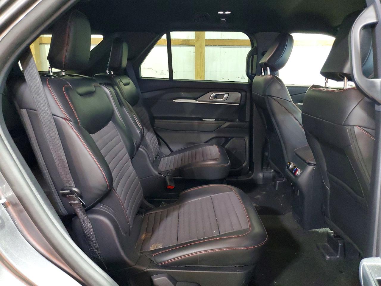Ford Explorer St-line